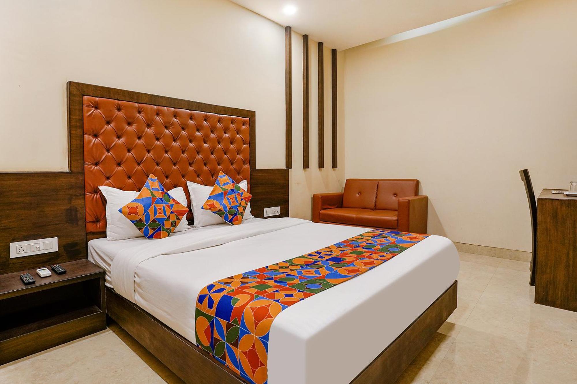 Fabhotel Vertigo Suites - Nr Bkc Bombay Exterior foto